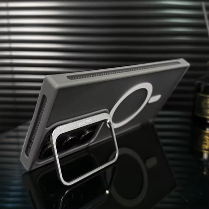 Foldable Camera Kickstand Magsafe Case